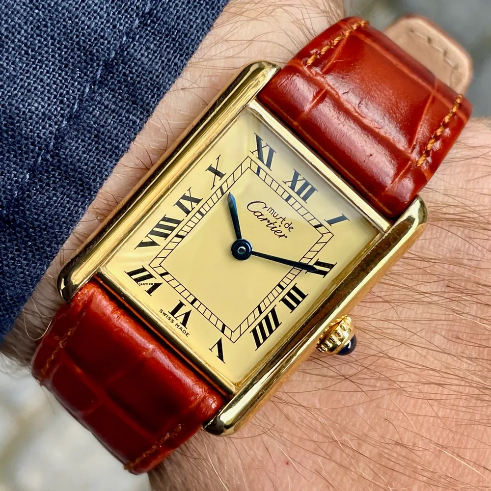 Historien om Must de Cartier Tank: Et tidløst stilikon