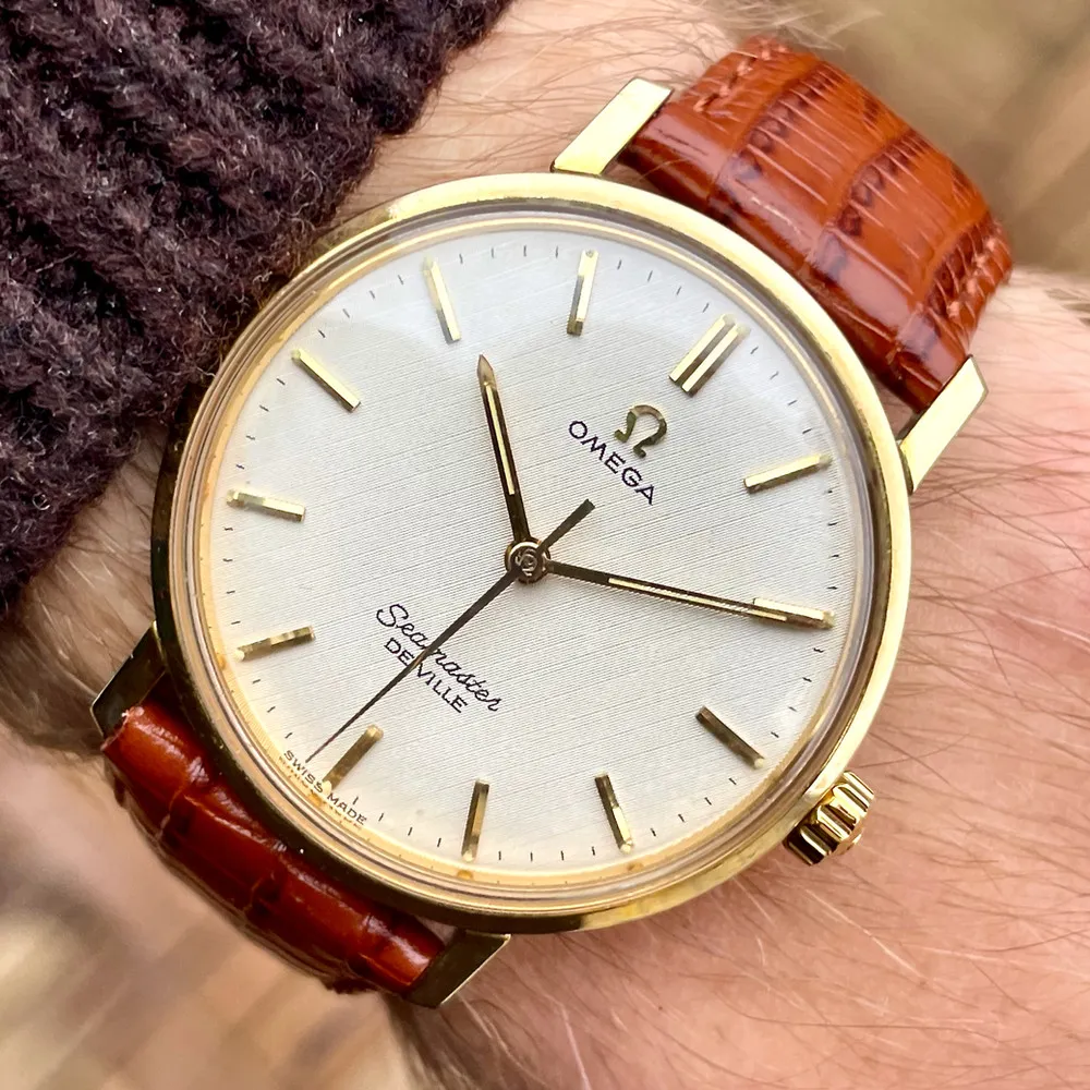 Omega Seamaster Linen Dial